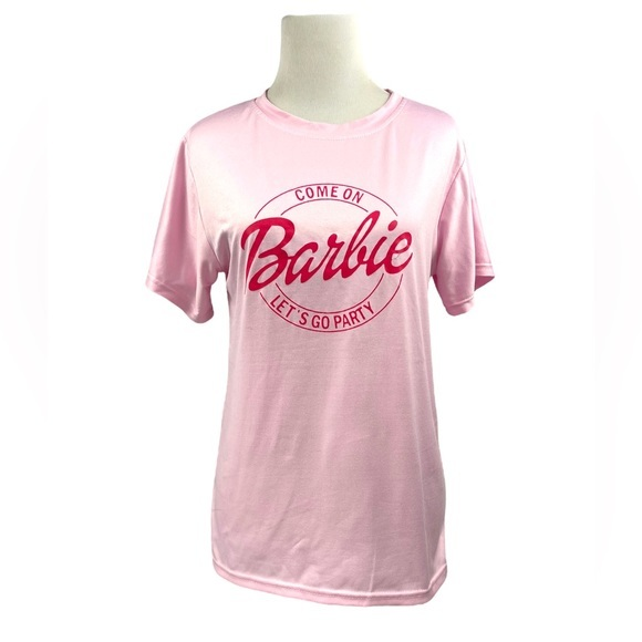 Source Unknown Tops - "Come On Barbie‎ Let's Go Party" Pink Short Sleeve Tee Size Small Women's